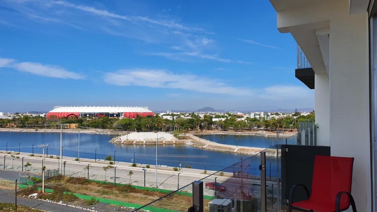 Departamento en malecon Portico Beach Mazatlán Exterior foto